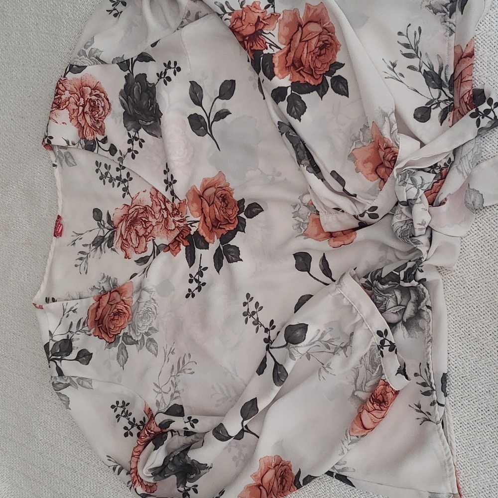 Guess Long Sleeve Floral Blouse